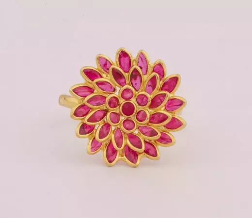 Ring Styles: From Stacking Rings to Cocktail Rings